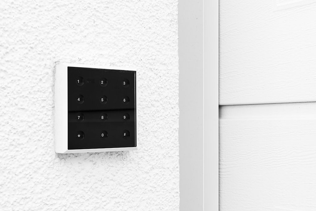diy guide to installing a new garage door keypad