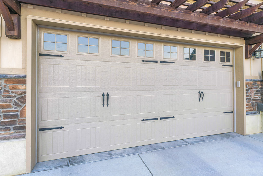 custom finishes  personalizing your garage door